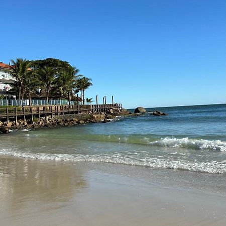 Apto Em Condominio No Centro De Bombinhas, Proximo Da Praia Exteriör bild