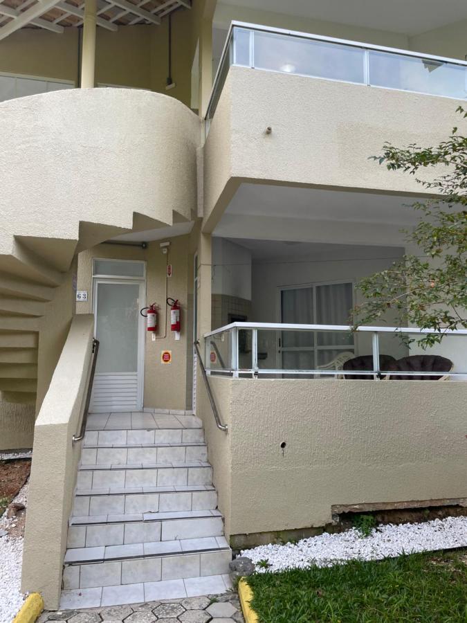 Apto Em Condominio No Centro De Bombinhas, Proximo Da Praia Exteriör bild