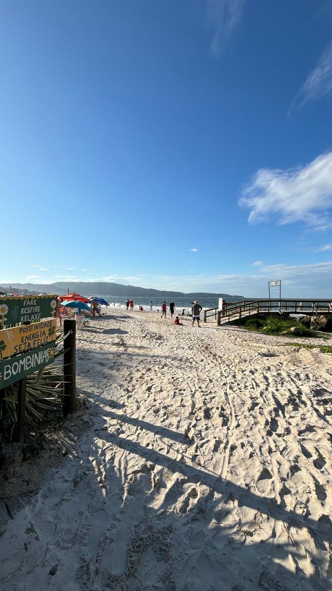Apto Em Condominio No Centro De Bombinhas, Proximo Da Praia Exteriör bild