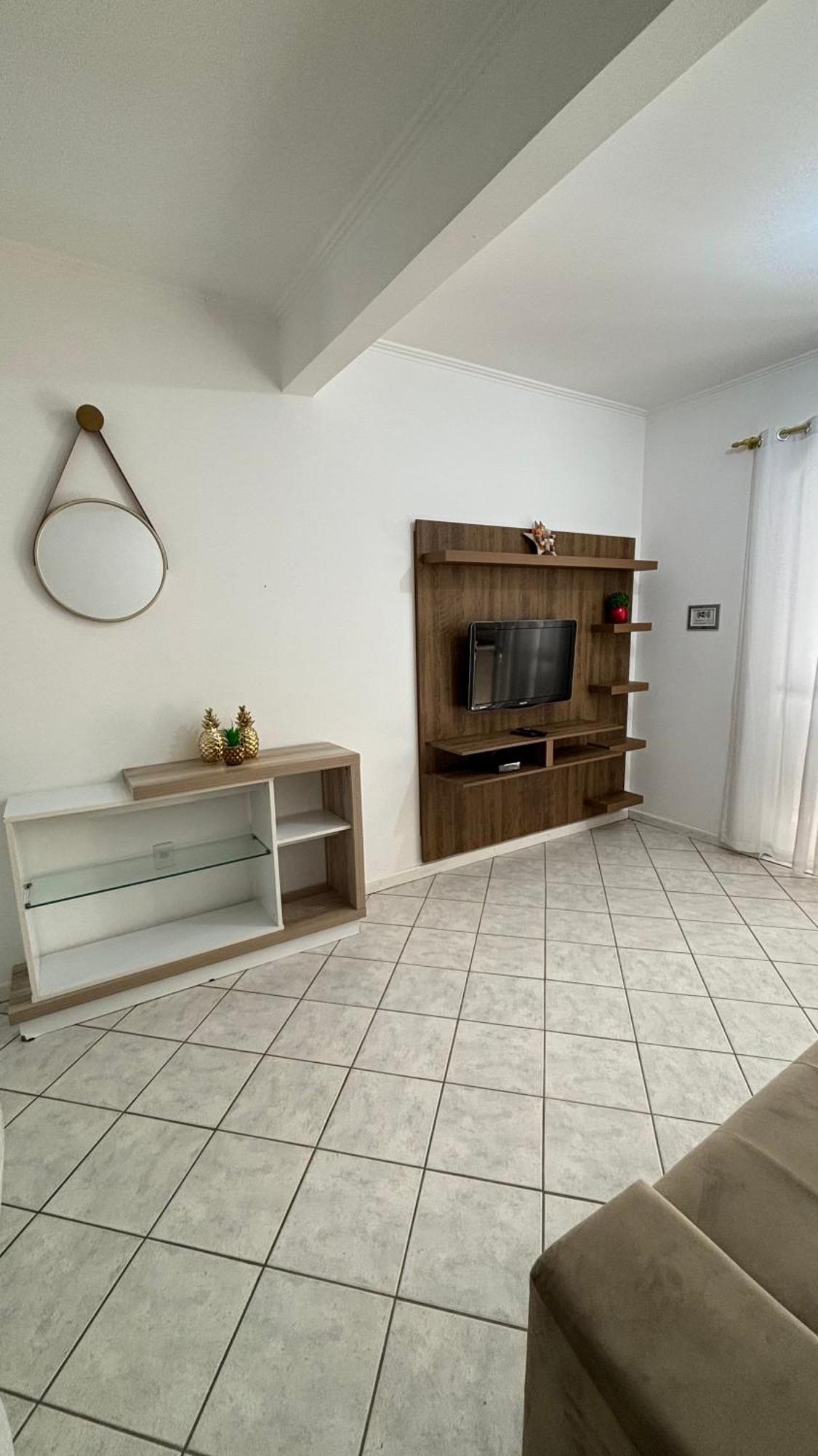 Apto Em Condominio No Centro De Bombinhas, Proximo Da Praia Exteriör bild